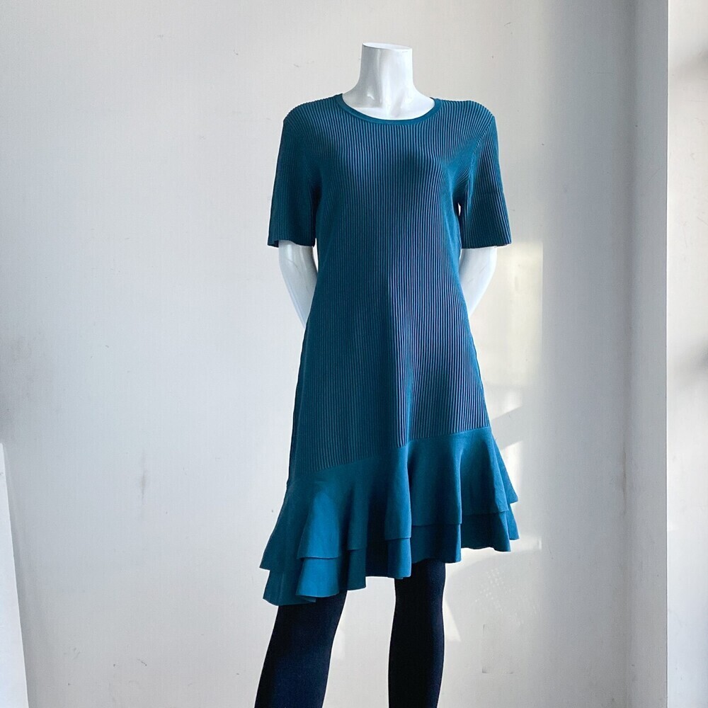 Diane Von Furstenberg Dusty Green Knit Bodycon Dress w Ruffle Hem - Picture 4 of 8